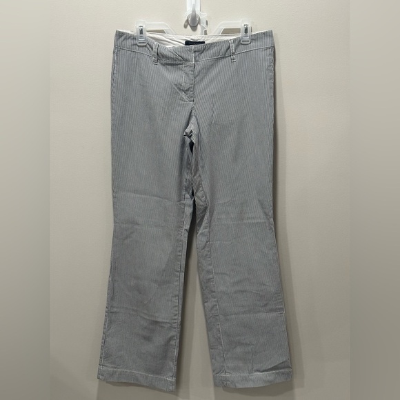 Tommy Hilfiger Women’s Striped Pants Size 6 - Picture 1 of 4